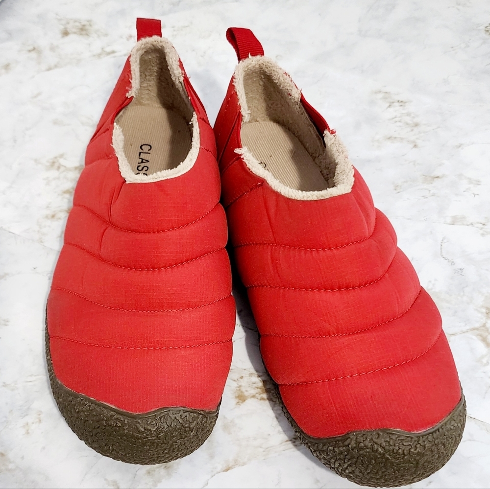 Red cozy shoes